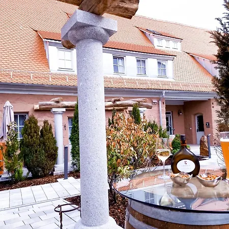 Schwarzstorch Apartman Wehlenberg