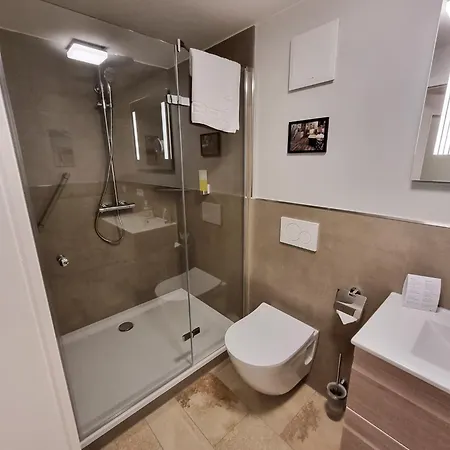 Schwarzstorch Apartman Wehlenberg