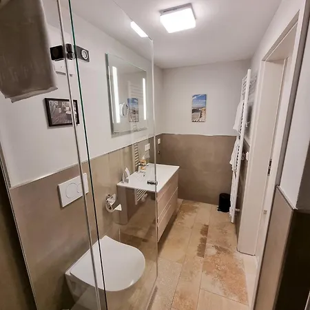Schwarzstorch Apartman